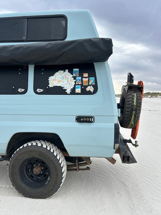 Roadtrip Icon - Large Map Sticker